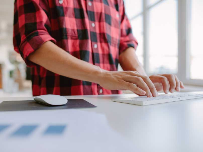 standing desk for health